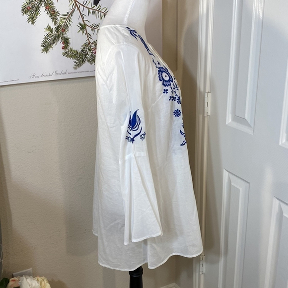 SOLITAIRE Swim Laced V-Neck, Embroidered, Lightly Beaded Swim Cover-Up Size‎ M - Picture 5 of 13